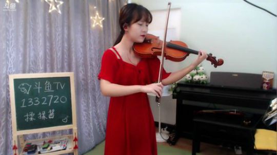 揉揉酱拉小提琴,我是认真的 2017-12-02 11点场