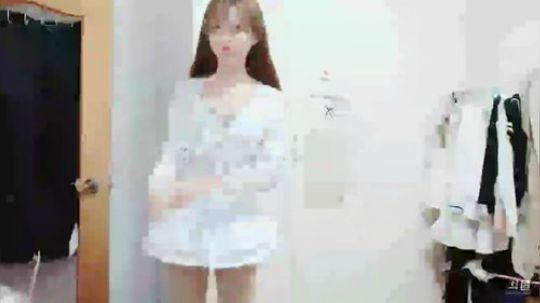 收获的季节 2018-11-16 直播录像_王羽杉barbieshy的鱼吧_斗鱼鱼吧