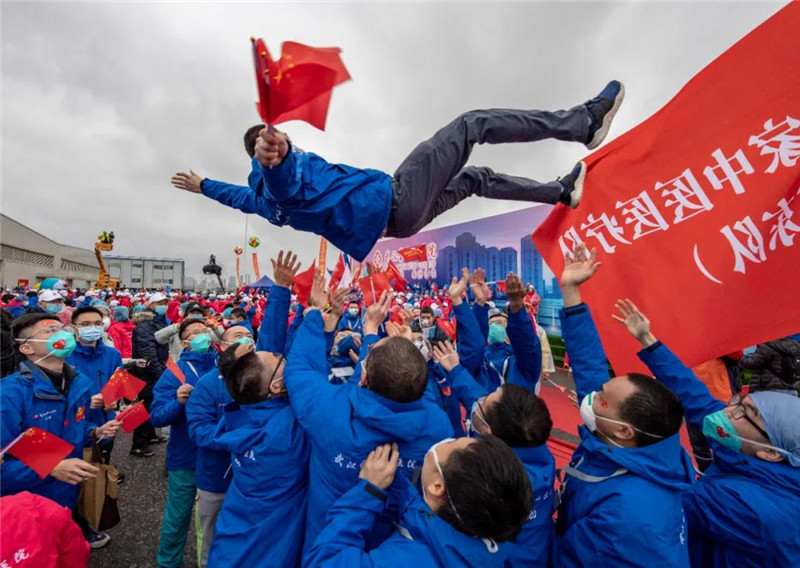 撤离雷神山，这段塔台对话太感人……