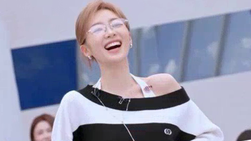 凑热闹追热点：张月2G网速实锤！压力无法选中之人