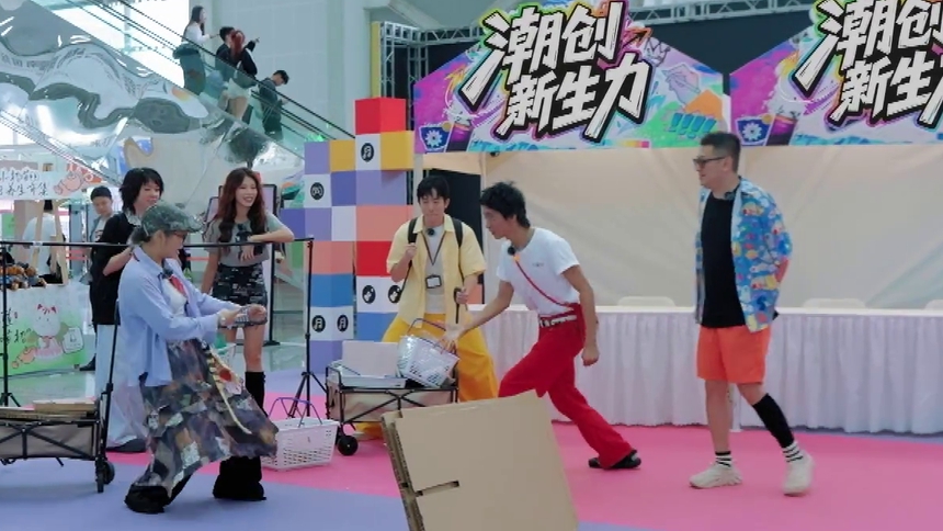 潮创新生力 第6期：两大潮玩品牌团队战市集对决