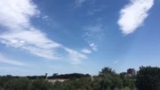 观云听雨岭上槐，拂风踏露心中念