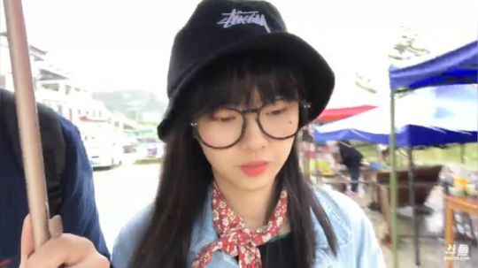 看夷陵最美交警如何过中秋 2017-10-04 11点场