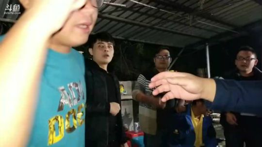 风衣做菜给我们吃？ 2017-10-05 21点场