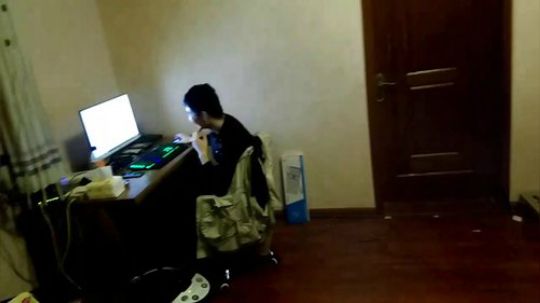 关注转发抽5000现金 2017-10-16 02点场