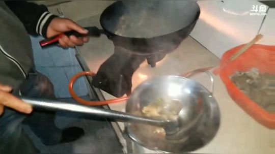 欢迎骚马户外光临魅力。 2017-10-24 18点场