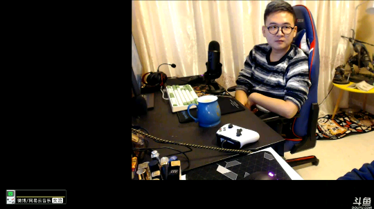 女流66的直播精彩时刻：百战天虫大周网吧版