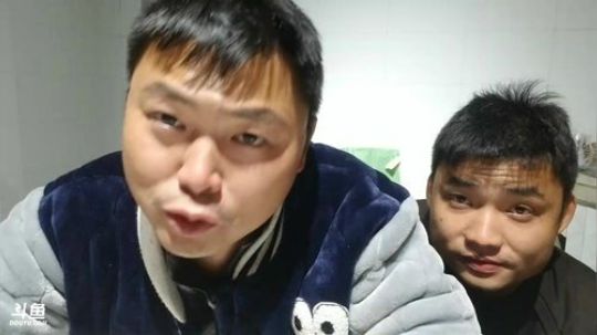 白天开始户外生活，道具开播再送 2017-11-19 23点场