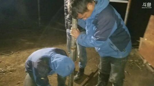 建造湖景别墅！ 2017-11-19 17点场