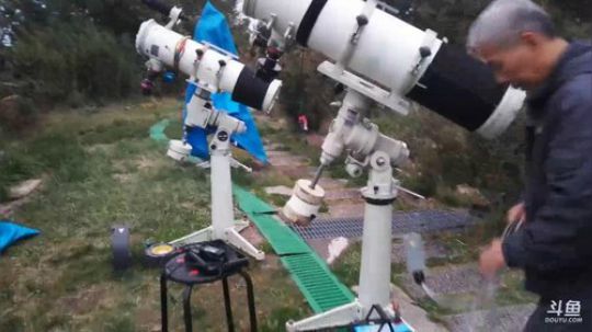 台湾国立中央大学鹿林天文台 2017-11-21 16点场