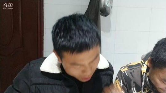 什么老二x鱼？搞笑呢？ 2017-12-03 21点场