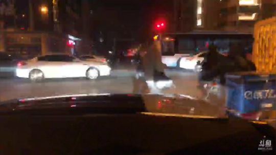 绝地匹配不了，户外唱歌 2017-12-21 21点场
