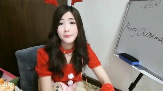 娜娜：平安夜快乐～一起圣诞～ 2017-12-24 22点场