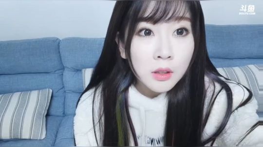 ❤丸子❤萌宠型战斗女神，不存在的。。 2017-12-24 21点场