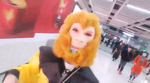 智障姑：女悟空大闹武汉 2017-01-17 16点场