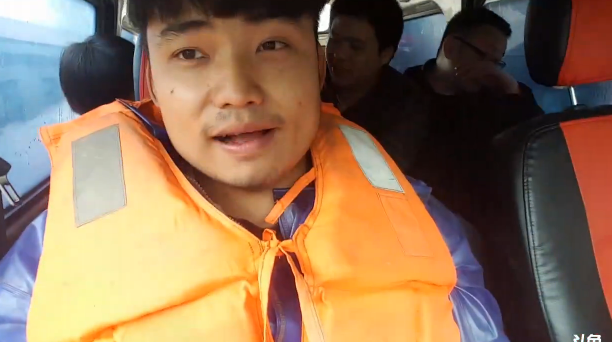 洪水之中收地笼，鱼儿多 2017-04-10 11点场