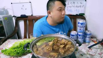 Wake up吃羊蝎子火锅啦！ 2017-05-25 19点场