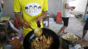 带着一群瓜皮去干塘。 2017-05-28 13点场