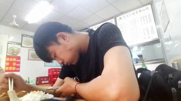 光谷音乐节60进10，晚上8点时尚之夜 2017-06-09 12点场
