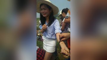 女汉子带你迎战农村“吸血鬼”