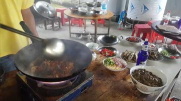 清蒸翘嘴，清汤水蜂子，香辣虾蟹 2017-06-30 18点场