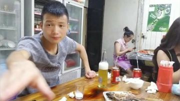 斗鱼深夜烧烤TV 2017-07-21 00点场
