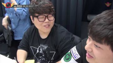 _EP33.在Kkoma教练的笔记本里发生过什么事情呢
