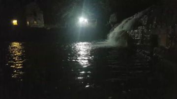 潜水摸鱼，插鱼 2017-07-30 22点场