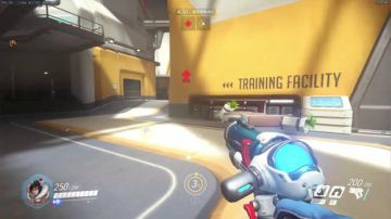 要做一个乐观的小美 2017-08-03 11点场