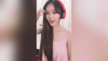 天黑请闭眼，小仔粉快粗来。(●─●) 2017-08-14 00点场