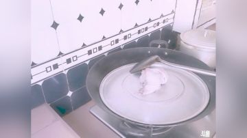 (啊城直播间）弄红烧排骨 2017-08-20 16点场