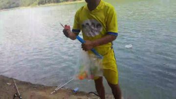 20块一根的鱼杆，能不能钓到鱼？ 2017-08-22 15点场