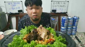 顶配红烧花式八珍大肘子！ 2017-08-21 21点场