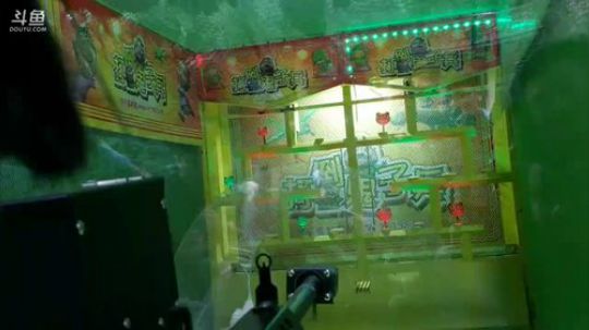 下午五点老二和萝卜挑战蹦极！ 2018-01-01 14点场