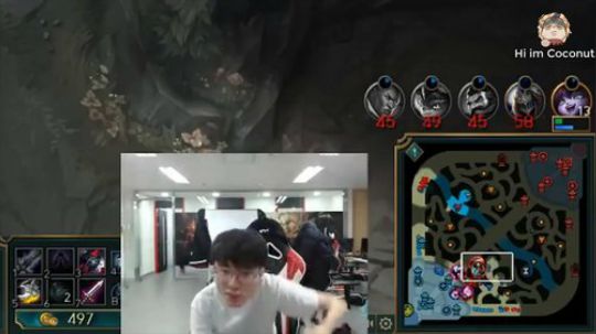 faker直播搞笑合辑，我们的大魔王不可能这么可爱