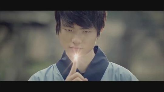 faker经典爆笑广告，逗比大魔王的成长史
