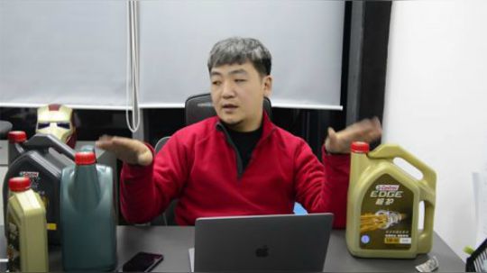 假机油危害大，今天教你怎样买到真机油