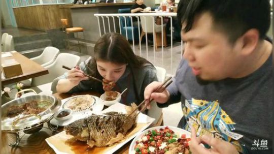 跟妹子探店:原乡人天津主题餐厅 2018-01-13 18点场