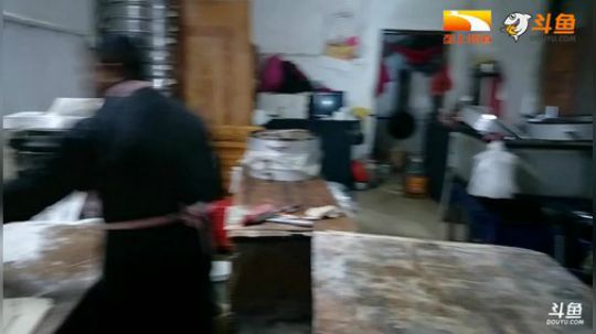 一根擀面杖闯广州 湖北监利老乡的包子生活 2018-01-31 01点场