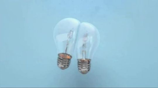 一些颠覆三观的逆向思维小动画
