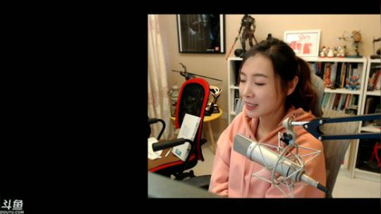 女流66的直播精彩时刻：寒假了周日还重要么