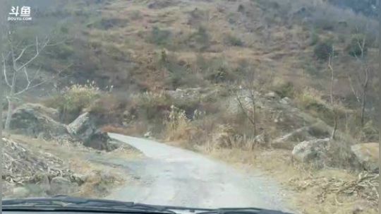 山区老乡我们来给你拜年啦。。。 2018-02-10 14点场