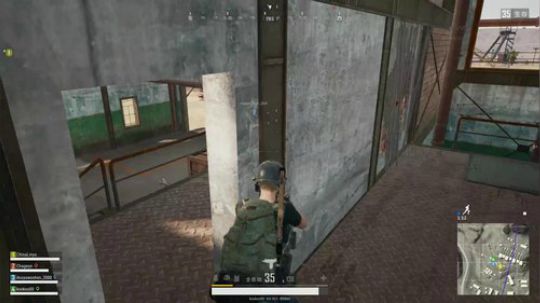 二爷解说：上了2段 开始吃鸡。 2018-02-13 01点场