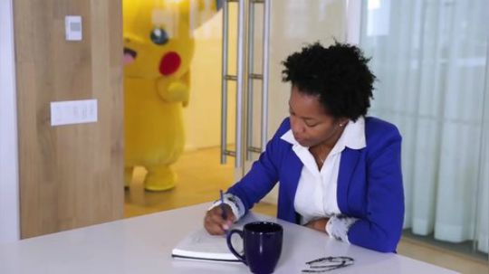 【银色】谁启发了新的任天堂2ds XL皮卡丘版？