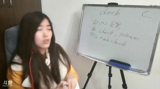 娜娜：上课啦上课啦～～～ 2018-02-22 12点场