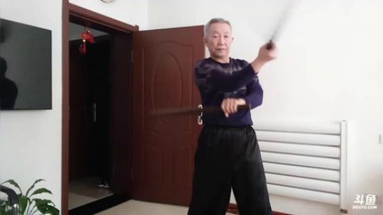 太极形意。青峰传统武术健身会馆 2018-02-19 09点场