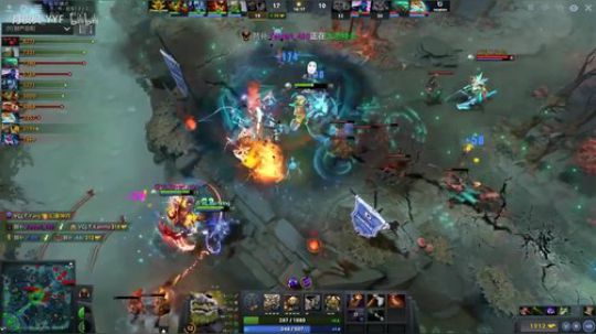 Dota2：团战一触即发，残血小小扭转战局