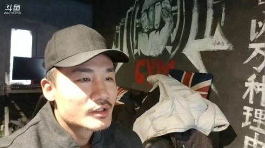 今天练胸大肌 2018-02-26 14点场