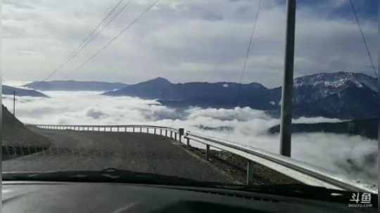 达瓦根扎露营偶遇小改改 2018-02-27 09点场