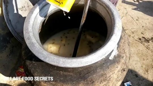 【巴铁乡民】染色的甜米饭...